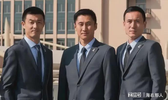 詹姆斯究竟在等什么?只有两支球队真正为他行动 多项传言被澄清