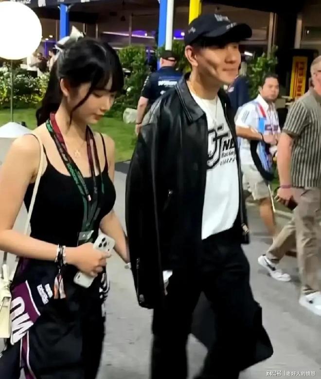 德使馆玩双标碰瓷中国,翻车后装起哑巴了?