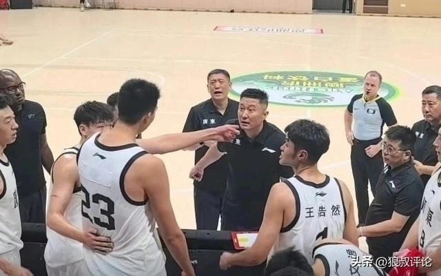 男篮4人离队！王俊杰赵维伦退出，徐昕加盟NBA球队，杨瀚森不打了