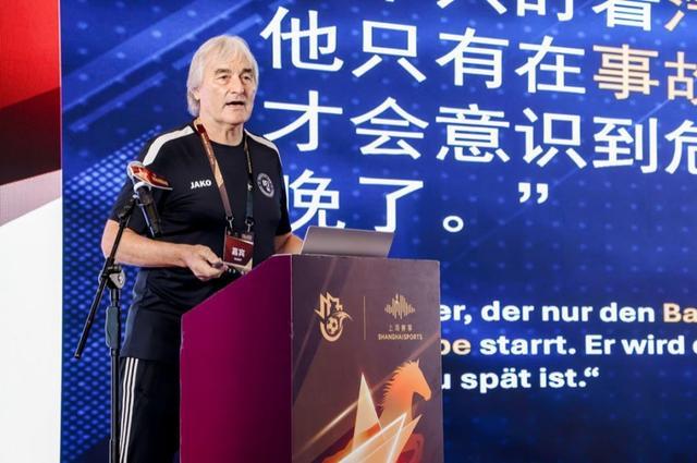经济设施接连遭袭,普京称乌克兰打开“潘多拉魔盒”