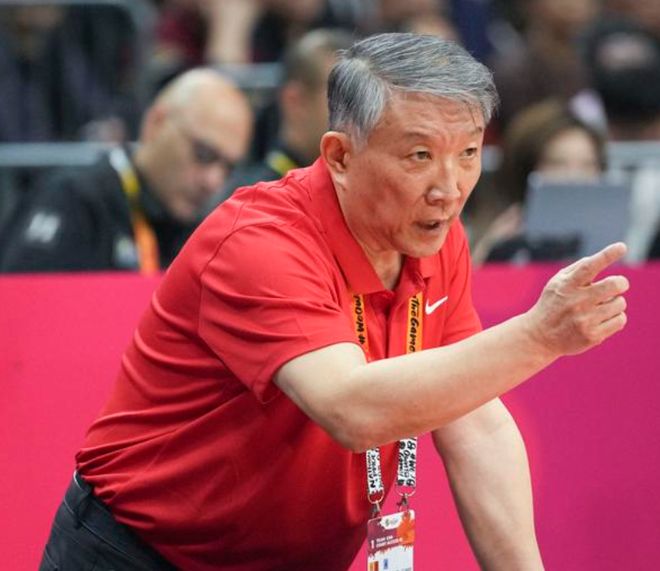 3分险胜！张子宇19分钟轰24+11，杨舒予12+6盘活全队，宫鲁鸣放心