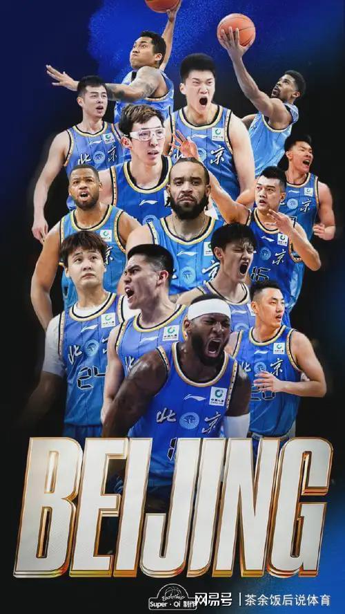 特朗普称应军方强烈要求,出于国家安全,同意将计划在华盛顿建造的“凯旋门”改建为“顶级军事综合体”,存放大量无人机,顶部部署狙击手
