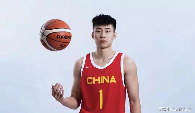 留过洋的就是不一样！李昊杨希今晚中超同时爆发：国足靠你们了