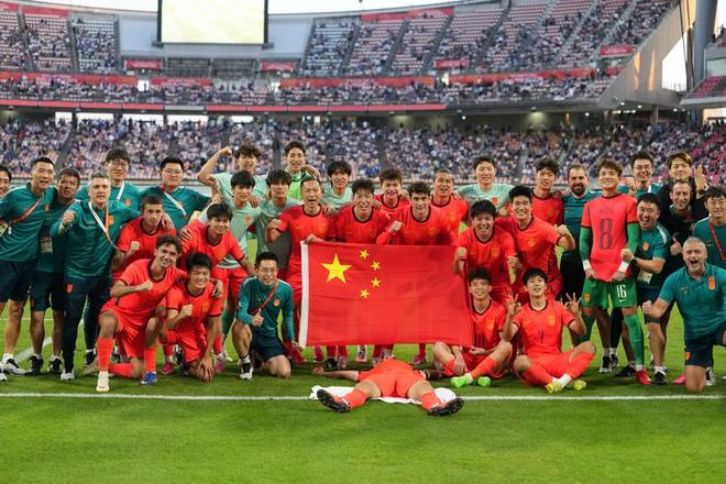 湖人官宣,放弃14人!詹姆斯在内,还有安东尼和霍华德?