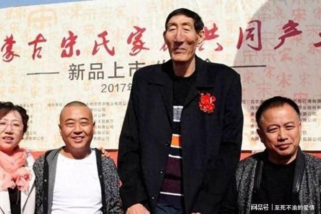 于汉超喊话申花球员:足球是强者的游戏,放下一切去打好比赛