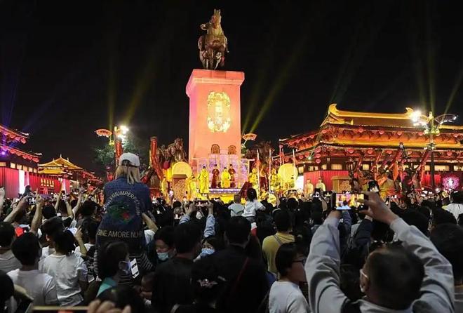 三个台风最新路径!今天上海降雨随机任性!中央气象台发布双预警:多地大到暴雨;又有列车停运