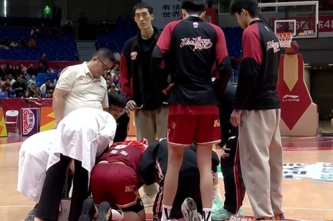 1年2770万美元!格林续约勇士继续搭档库里:合同不含交易否决权