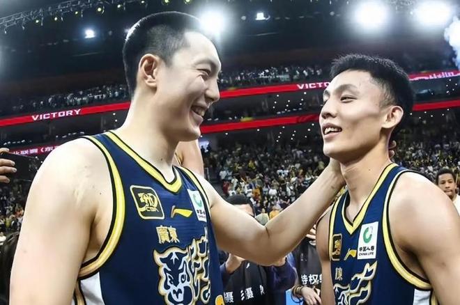 升级不减价!2027款凯美瑞上市,13.18万起却被网友吐槽减配