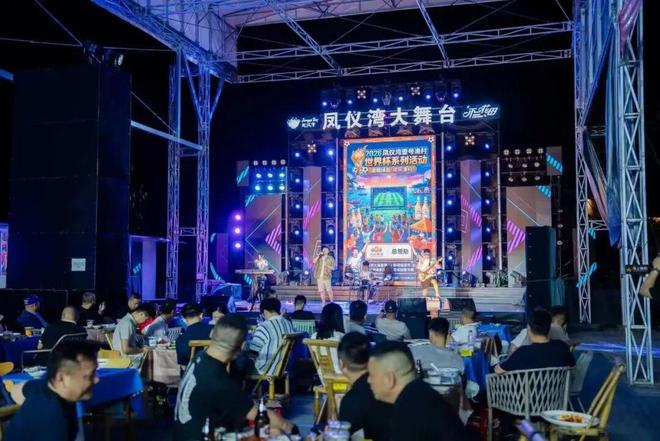 “陇超”总决赛燃爆天水!天水龙城宝贝啦啦队 惊艳全场!