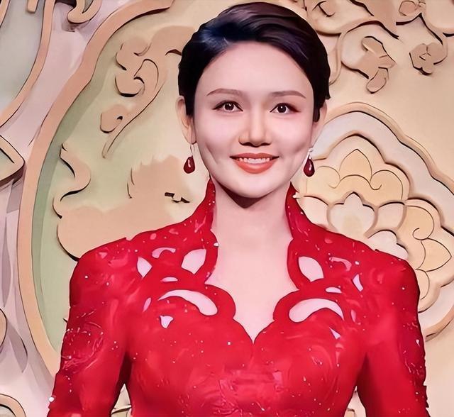 17岁女演员床戏镜头引众怒,泰剧制作方紧急道歉