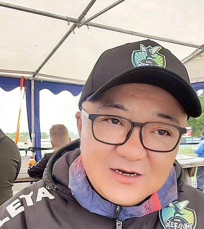 凌晨4点50分在路上!詹姆斯与4号秀威尔逊合练:年龄相差超21岁