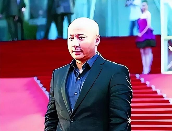 震惊!有在职恒大员工发朋友圈表态:只要在这家公司干过,就没有资格说他不好,至少工资没有少发一分钱