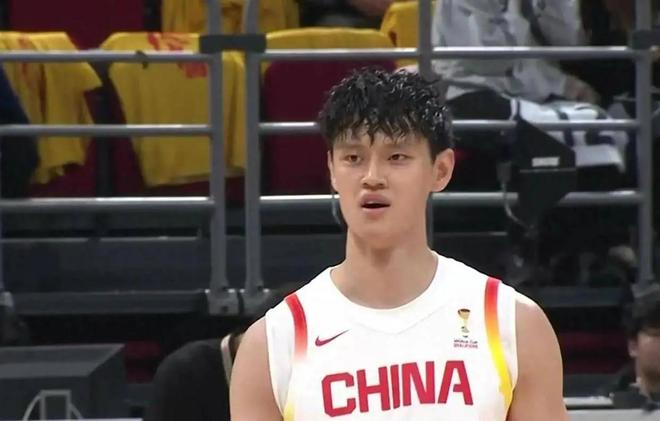 记者:南京同曦决定签下前巴萨男篮中锋优苏法