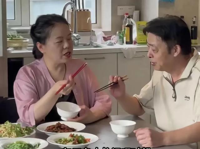 7500万签下吉马良斯!阿森纳将19岁斯凯利推向转会市场,曼联切尔西均有意