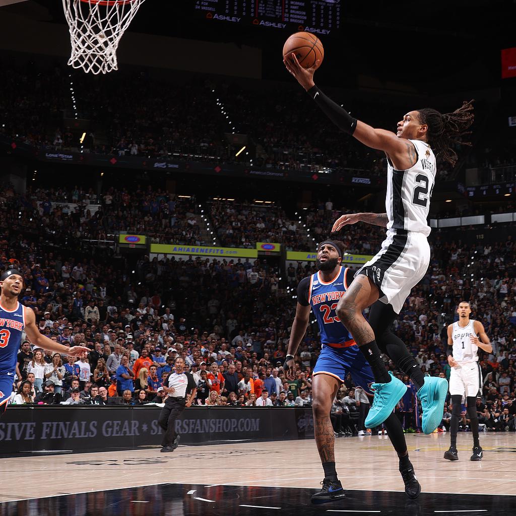 德约科维奇、费德勒、罗德拉沃尔:谁才是真正的网坛GOAT?