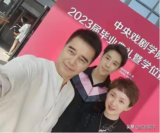 官方:武汉三镇主帅苏亚雷斯下课;执教13场3胜6平4负