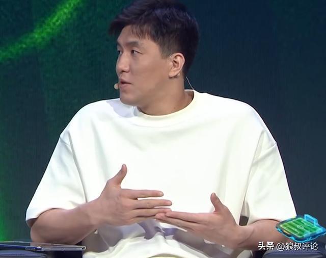 C罗点赞!记者怒斥FIFA偏袒阿根廷:他们想把大力神杯交给梅西