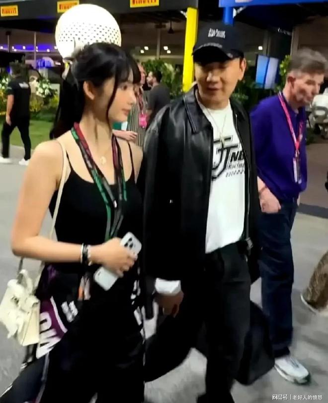 德使馆玩双标碰瓷中国,翻车后装起哑巴了?