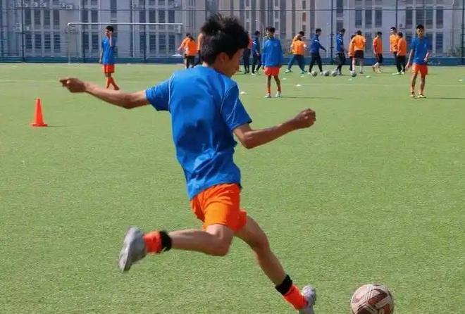 亚运会乒乓球:朱雨玲空砍1分结束团体赛!中国台北女团晋级迎战日本