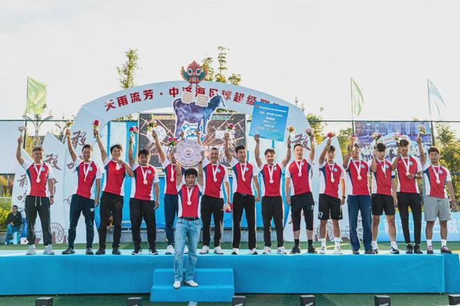 哀悼，20岁波兰小将科尔杜斯在一起与鹿相撞的交通事故中离世