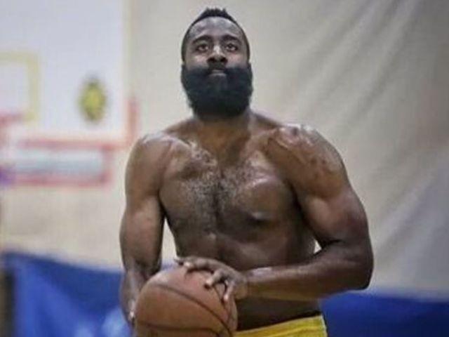 不了了之?Shams:还未听说NBA启动调查阿德巴约和希罗冲突