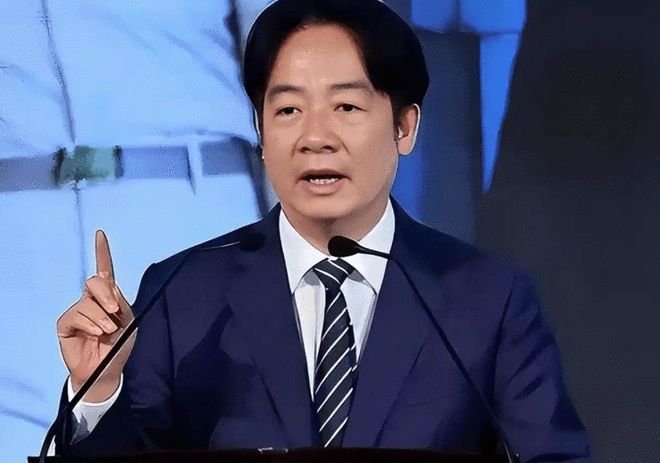 吞下联赛首败!山东男篮70‑81负广厦,对抗下命中率暴跌,过度依赖单核,篮板失守,李敬宇亟待解决诸多难题