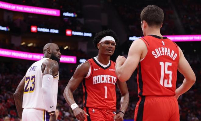 不了了之?Shams:还未听说NBA启动调查阿德巴约和希罗冲突