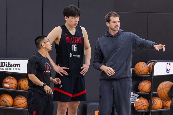 魏莹案再反转:榜一大哥撤回谅解书,反被控敲诈!双向隐瞒下,2500万打赏谁才是受害者?
