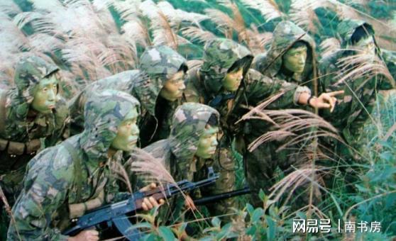 中国U18男篮双杀加拿大5连胜收官 张懿赵杰24分李俊贤7中7